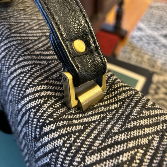 Jo Totes camera bag purse messenger style bag. Herringbone canvas - Picture 9 of 9